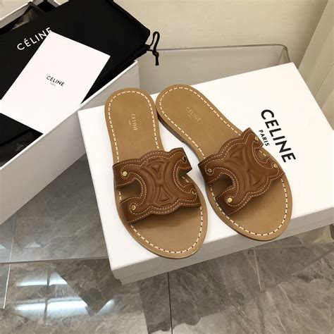 รองเท้าแตะ celine